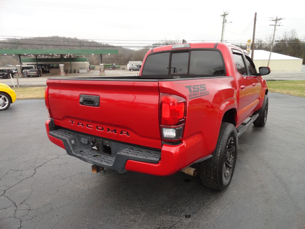 2018 Toyota Tacoma Image 6