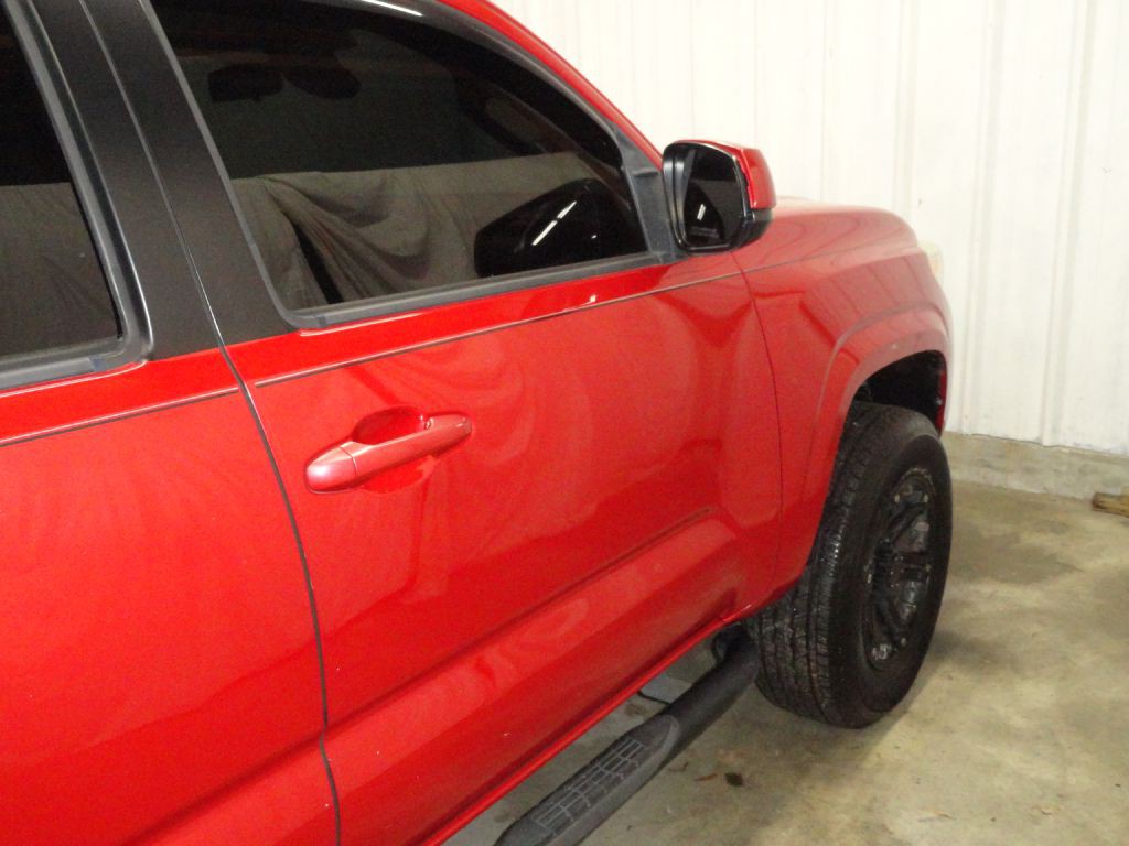 2018 Toyota Tacoma Image 20