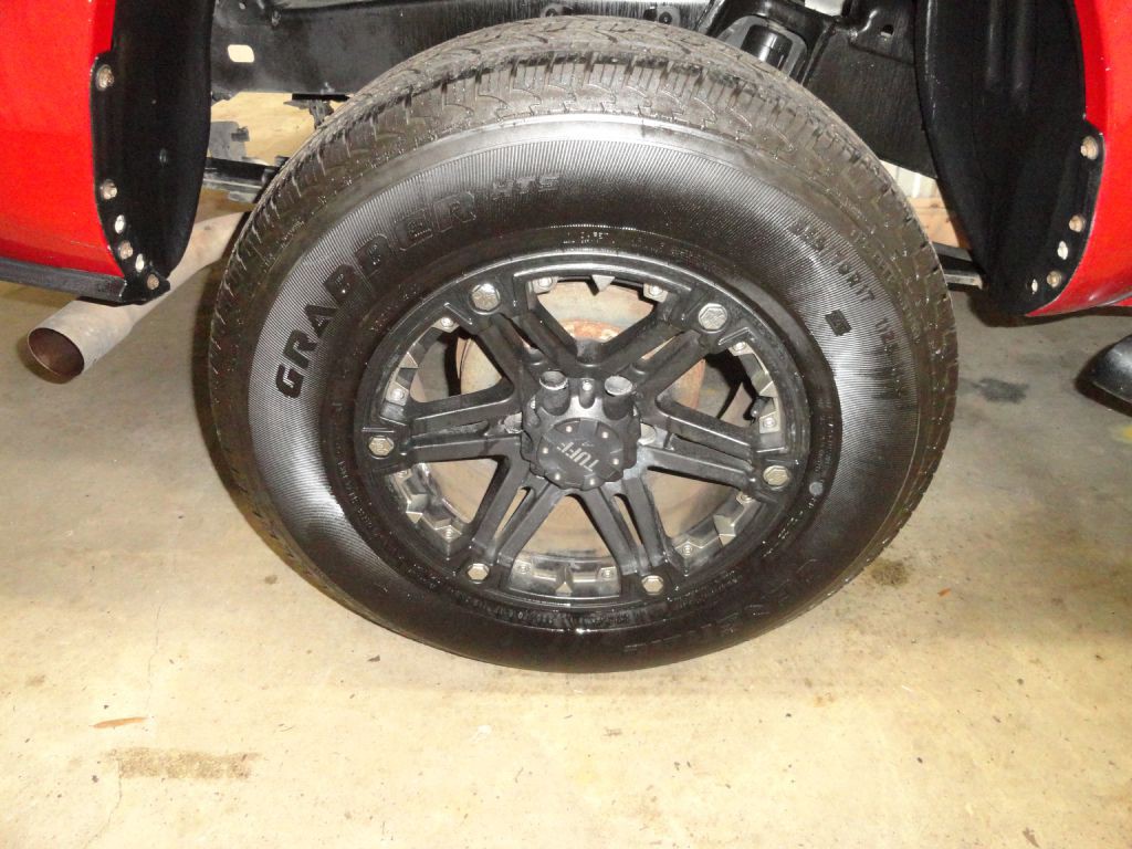 2018 Toyota Tacoma Image 25