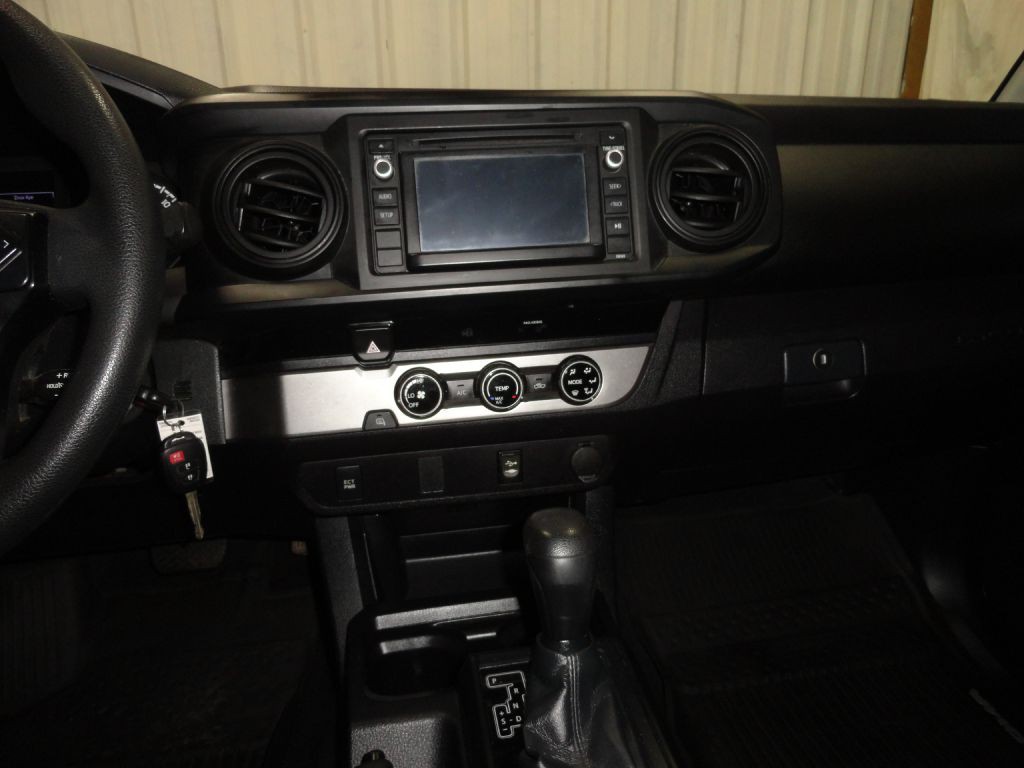 2018 Toyota Tacoma Image 31