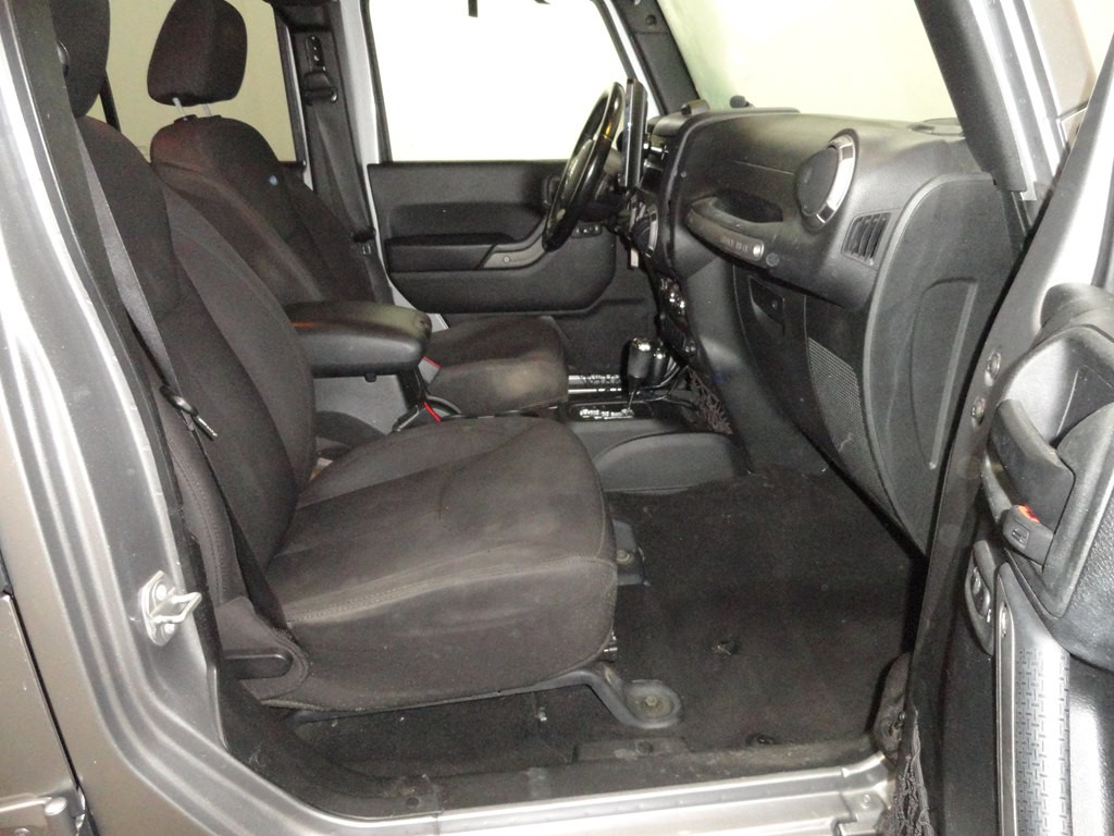 2017 Jeep Wrangler Unlimited Image 13