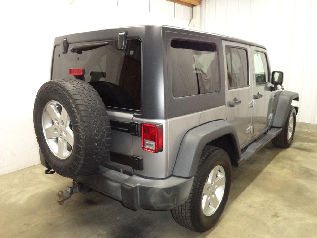 2017 Jeep Wrangler Unlimited Image 14