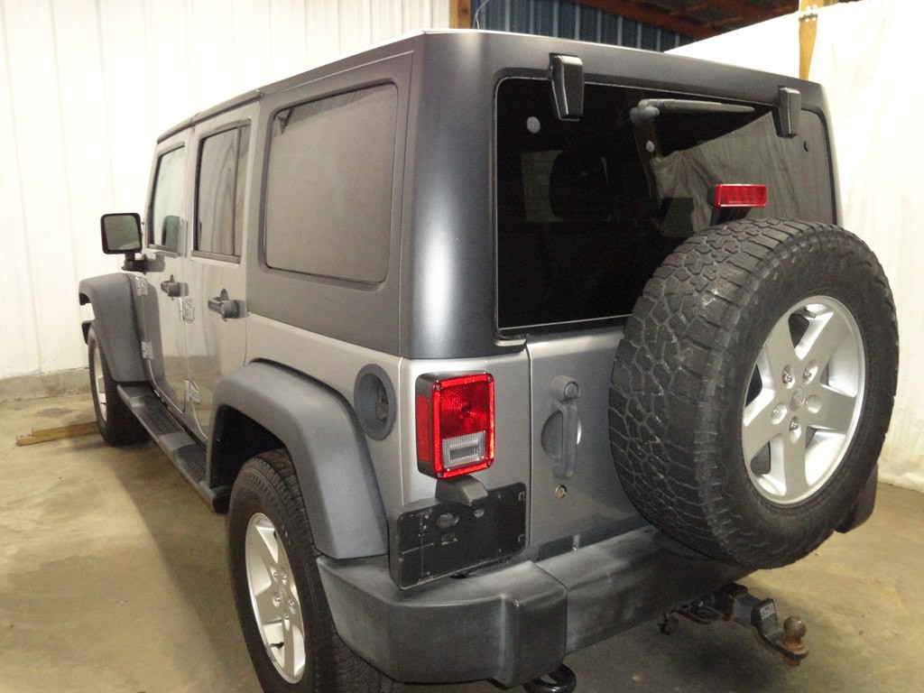 2017 Jeep Wrangler Unlimited Image 16