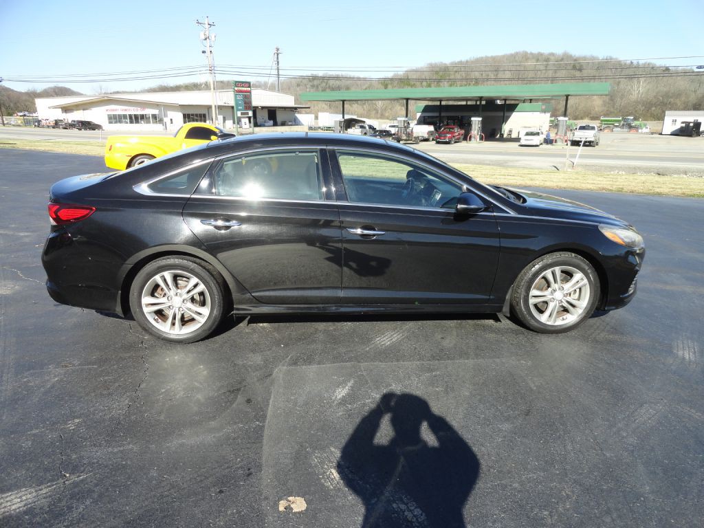 2018 Hyundai Sonata Image 4