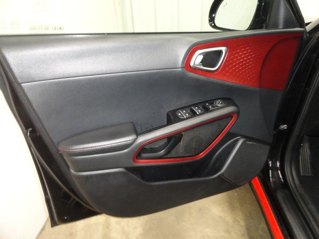 2020 Kia Soul Image 34