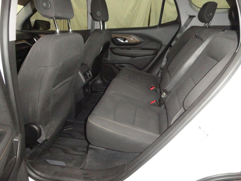 2020 GMC Terrain Image 10