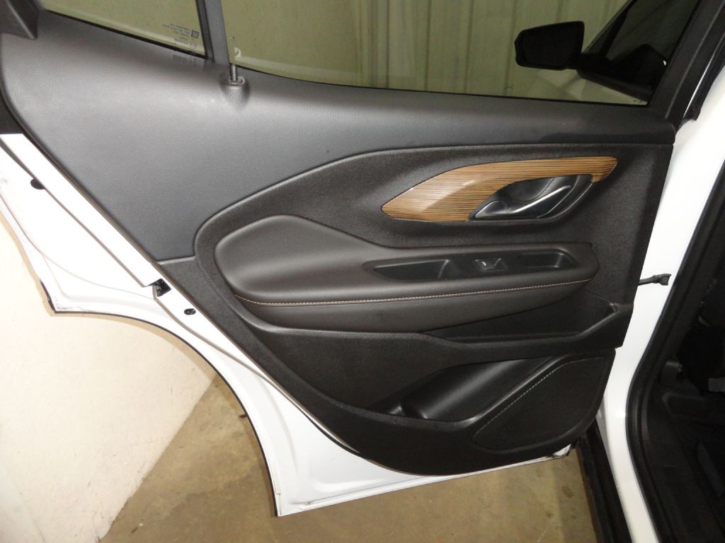 2020 GMC Terrain Image 30