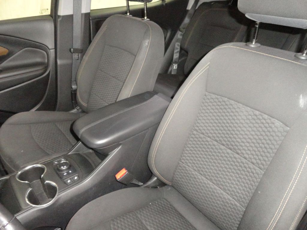 2020 GMC Terrain Image 34