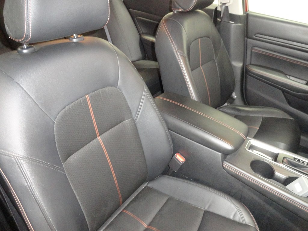 2020 Nissan Altima Image 24