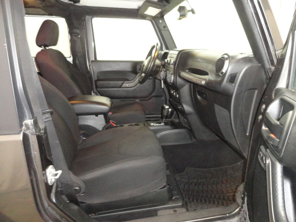 2018 Jeep Wrangler Image 10