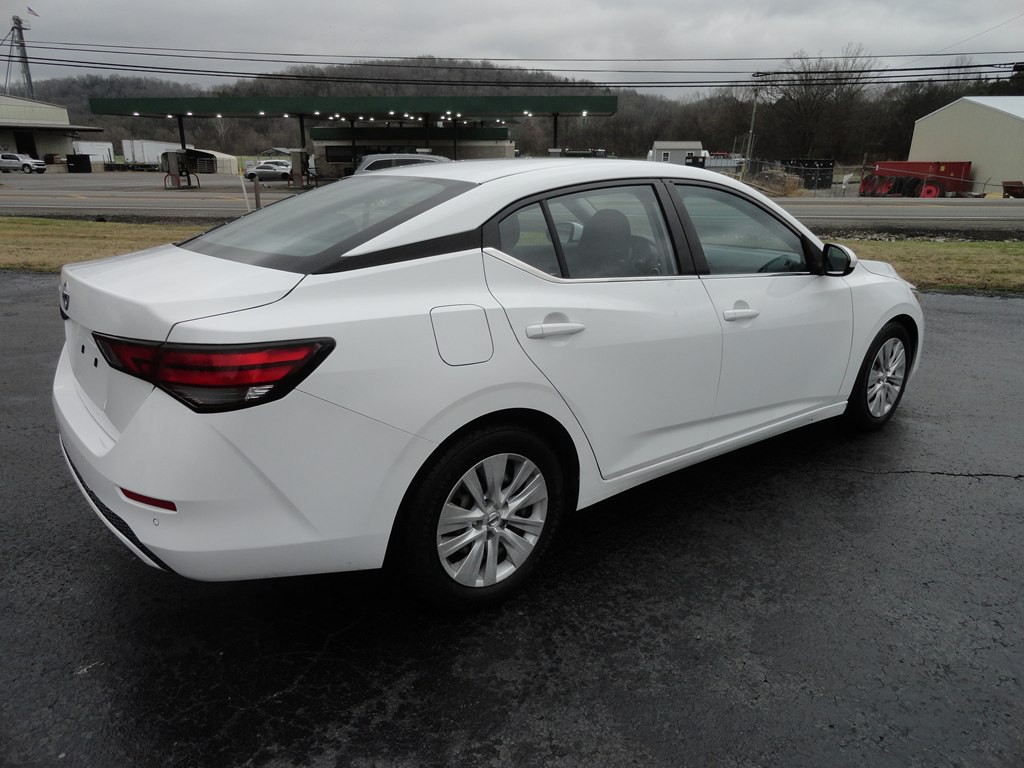 2020 Nissan Sentra Image 5