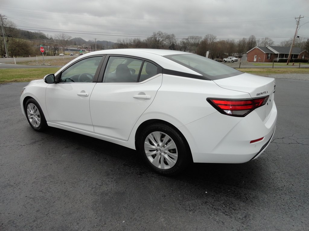 2020 Nissan Sentra Image 6