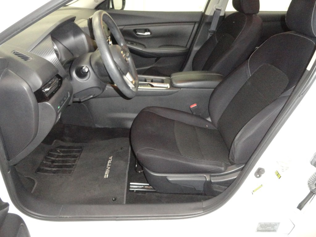 2020 Nissan Sentra Image 9