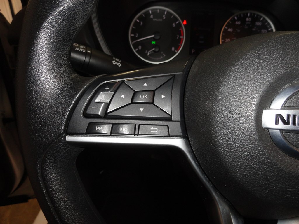 2020 Nissan Sentra Image 18