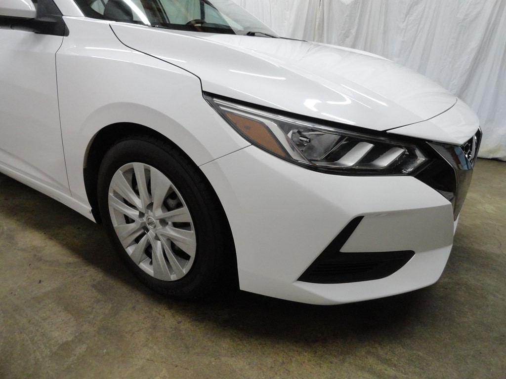 2020 Nissan Sentra Image 27