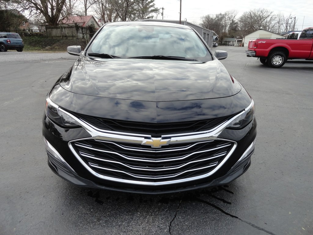 2022 Chevrolet Malibu Image 4