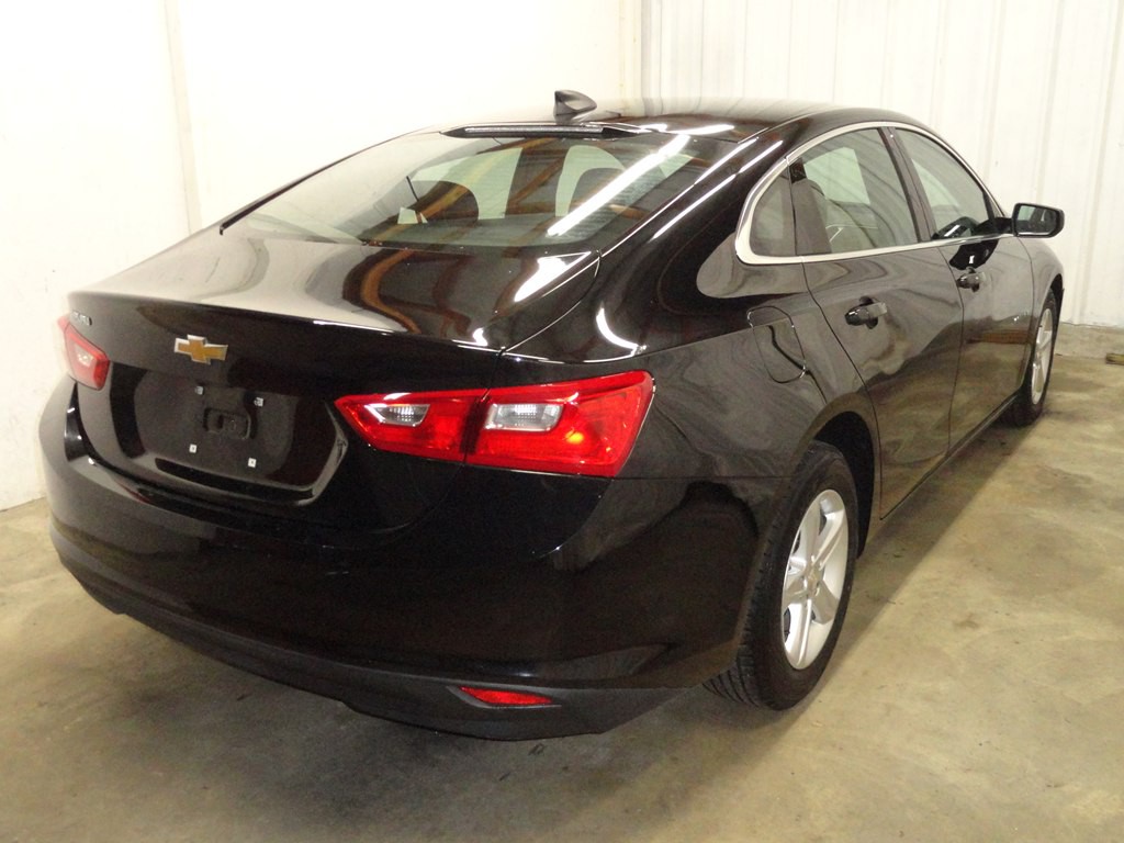 2022 Chevrolet Malibu Image 13