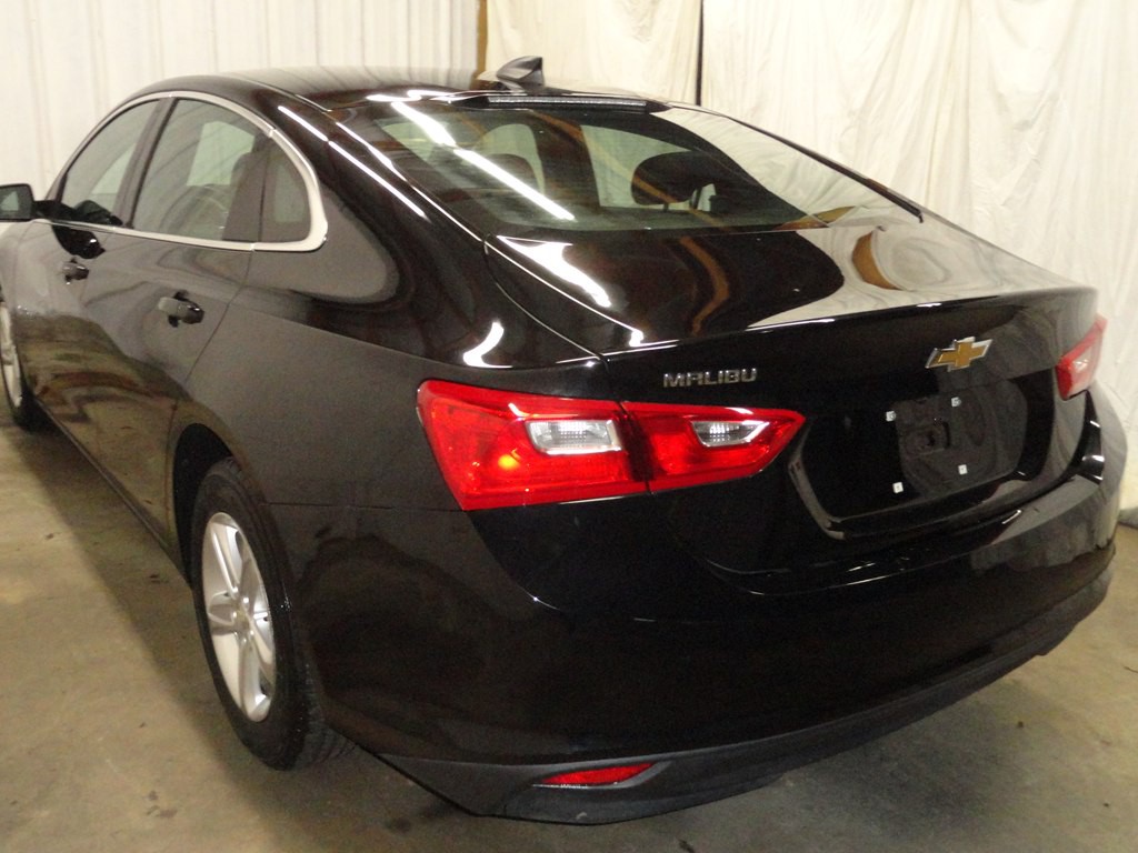 2022 Chevrolet Malibu Image 15