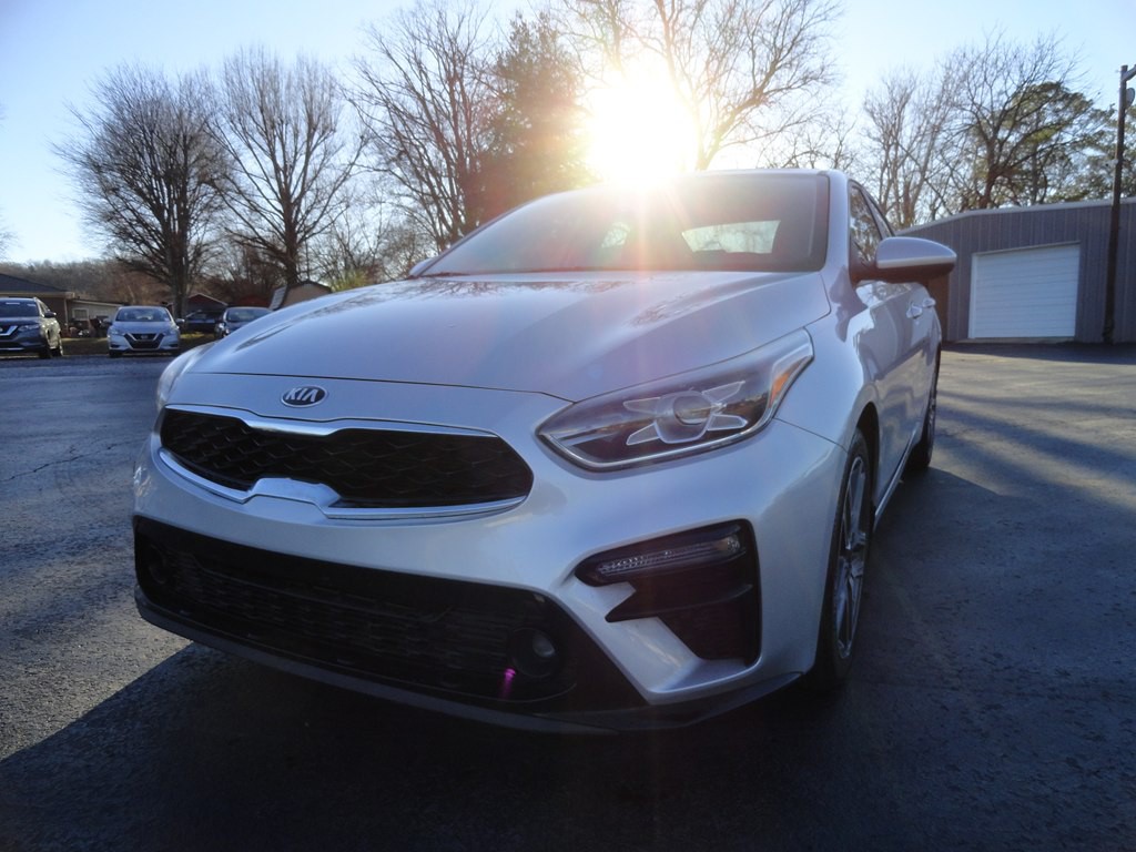 2019 Kia Forte Image 2