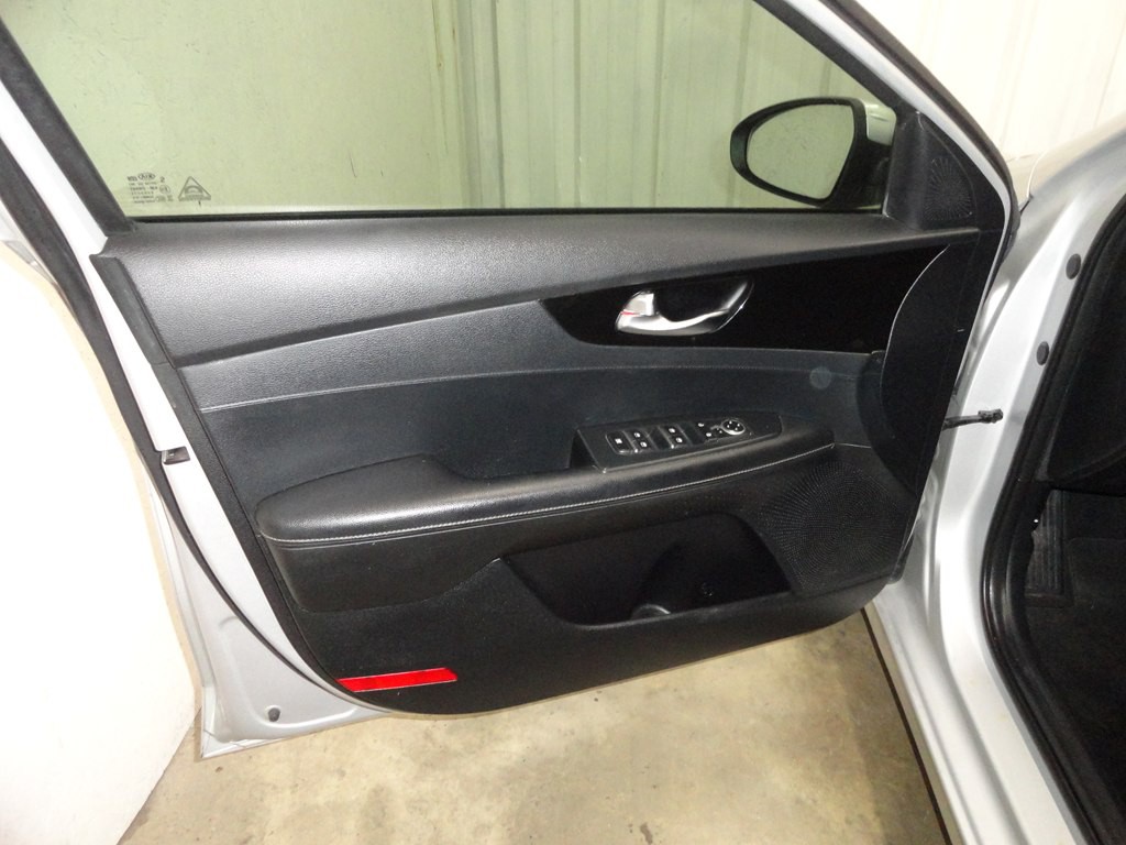 2019 Kia Forte Image 33