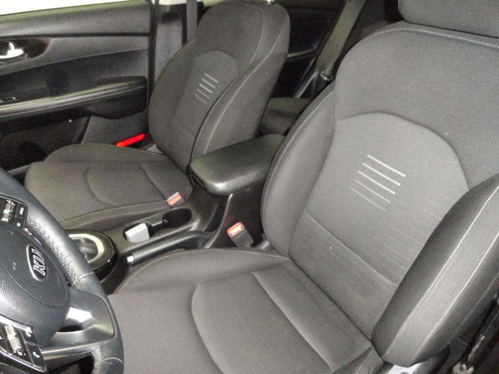 2019 Kia Forte Image 34