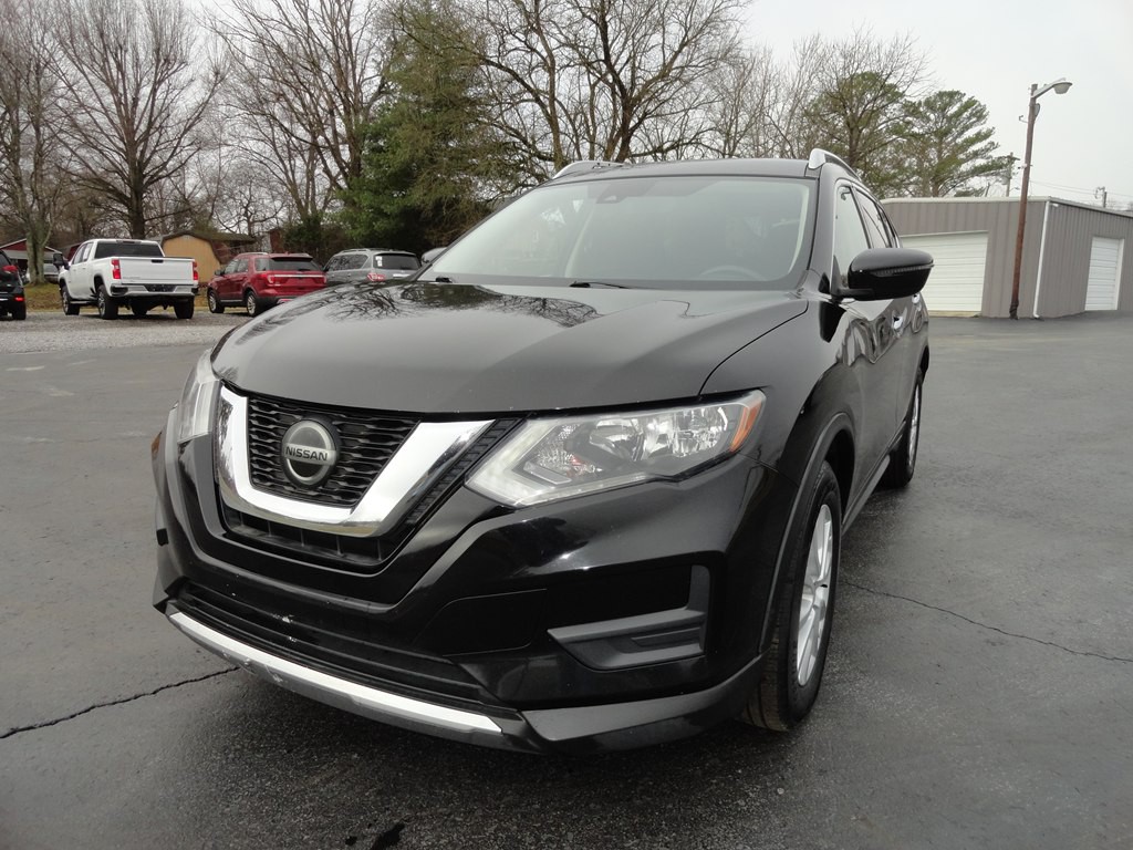2019 Nissan Rogue Image 2