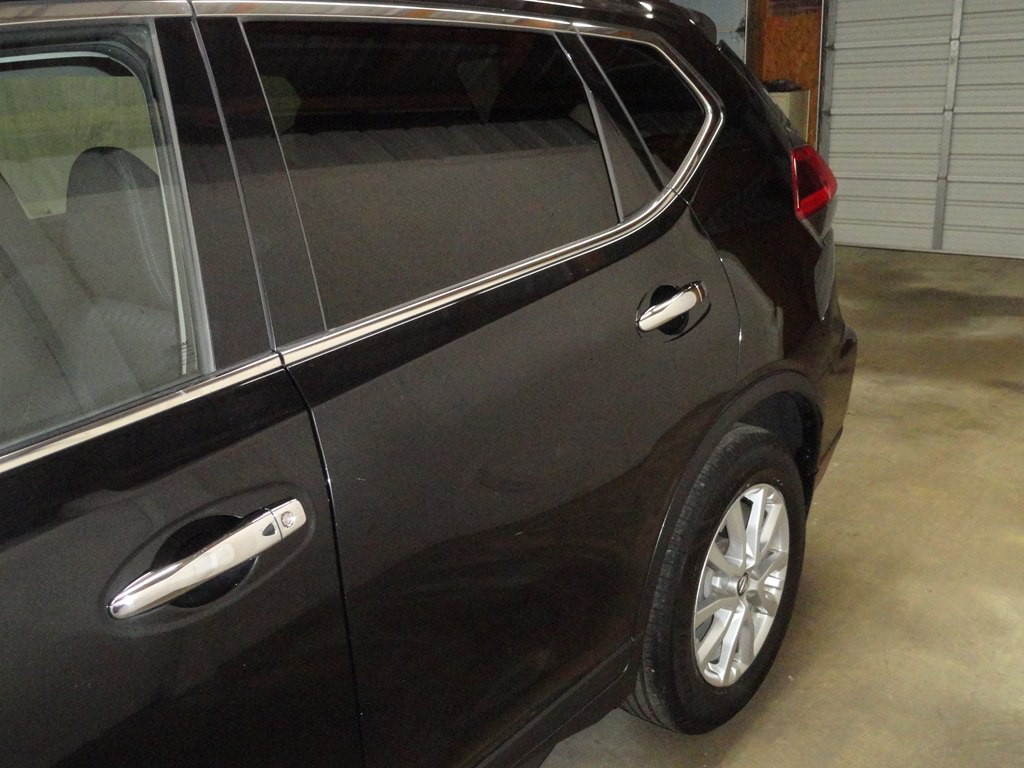 2019 Nissan Rogue Image 17