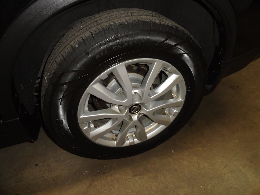 2019 Nissan Rogue Image 29