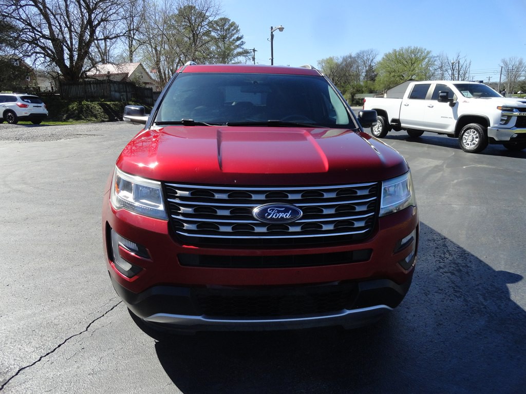 2017 Ford Explorer Image 4