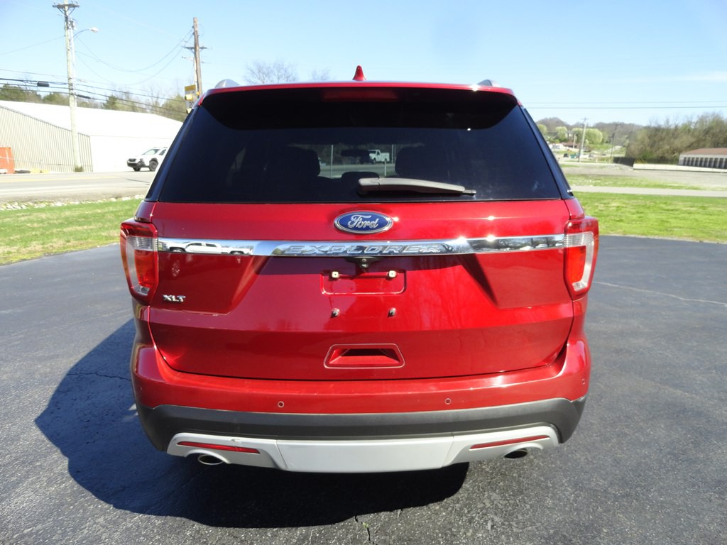 2017 Ford Explorer Image 7