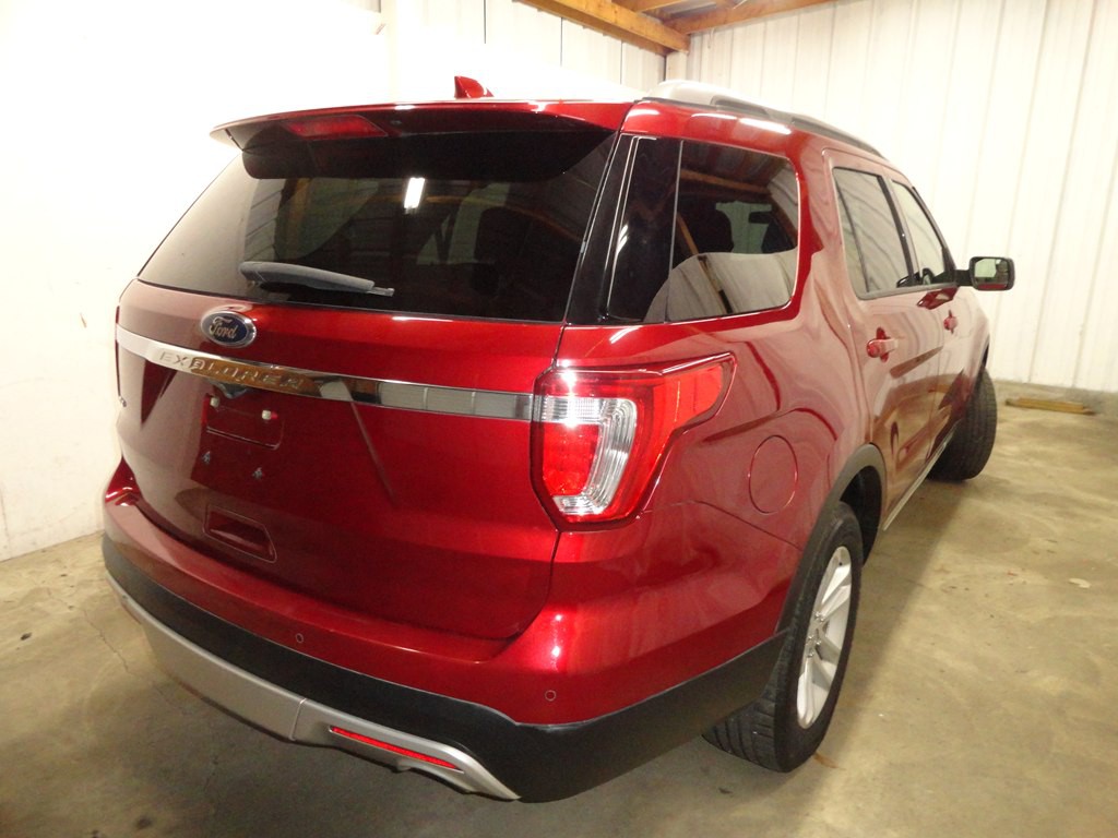 2017 Ford Explorer Image 49