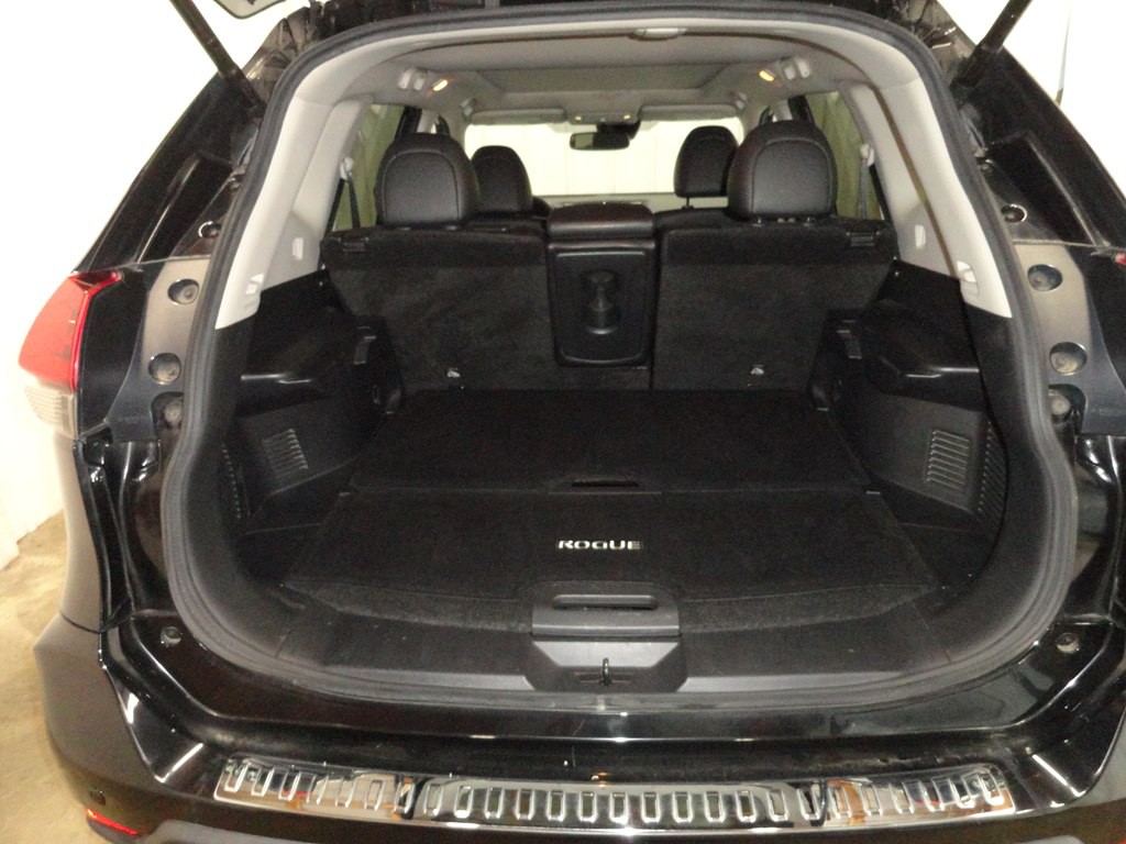 2019 Nissan Rogue Image 11