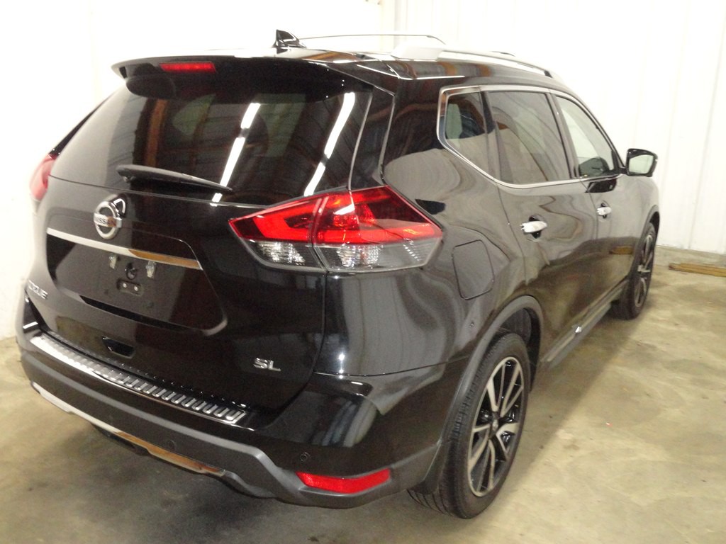 2019 Nissan Rogue Image 14
