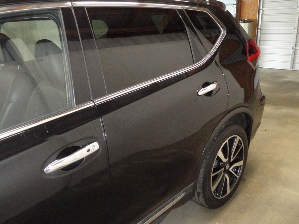 2019 Nissan Rogue Image 17