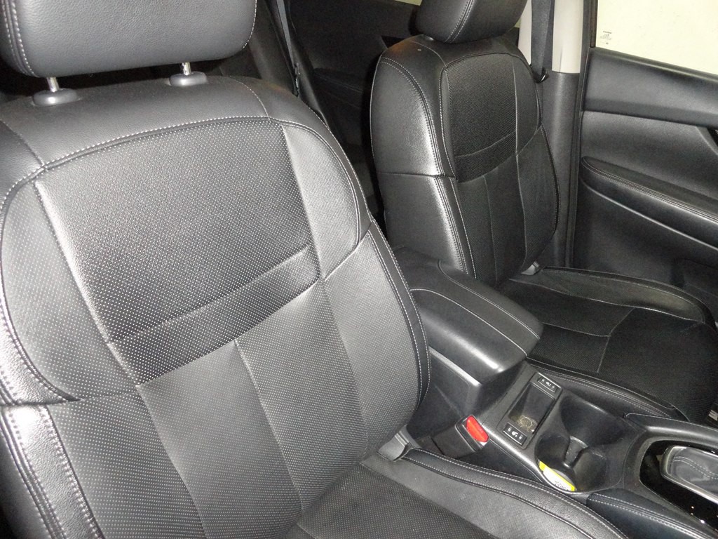 2019 Nissan Rogue Image 26