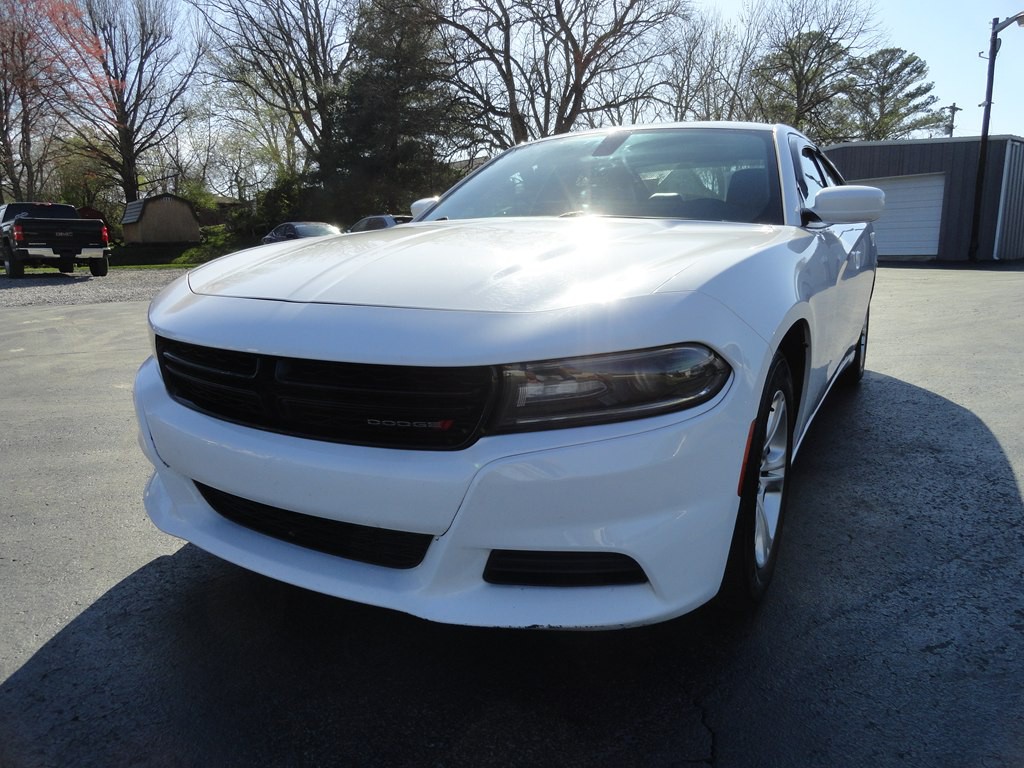 2021 Dodge Charger Image 2