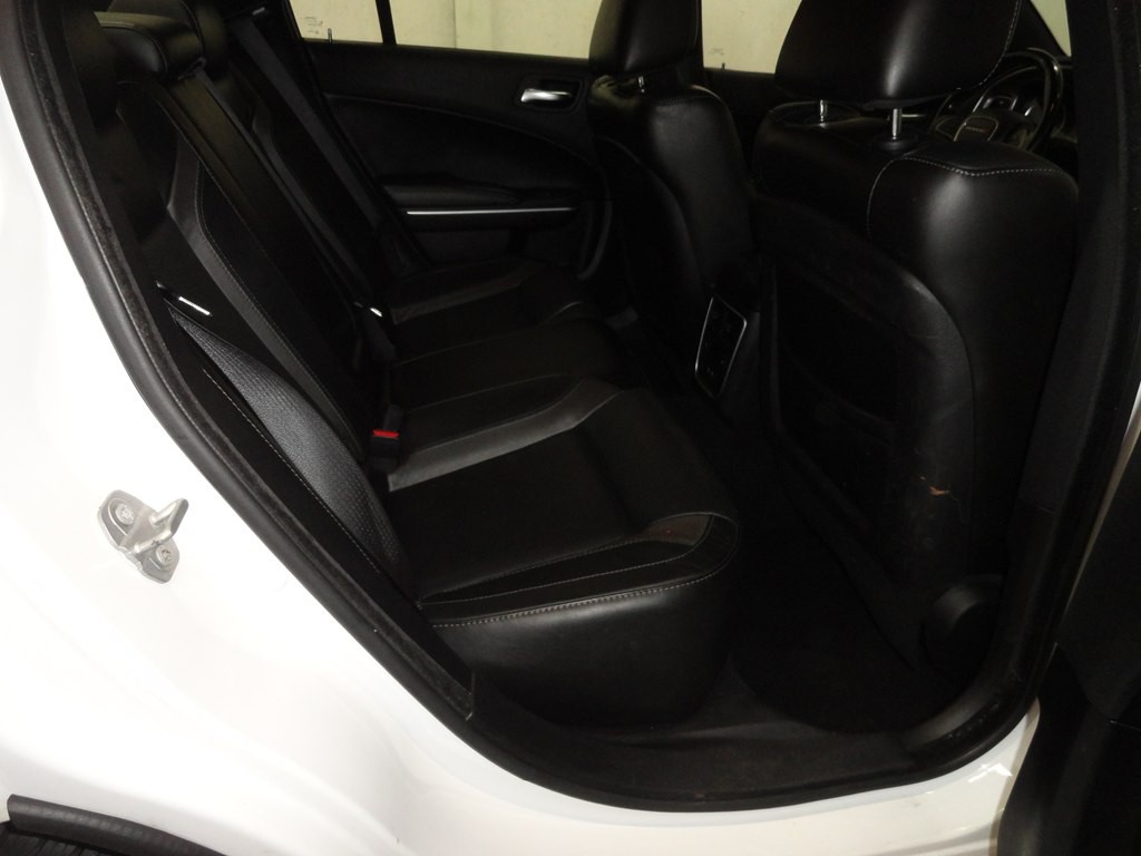 2021 Dodge Charger Image 11