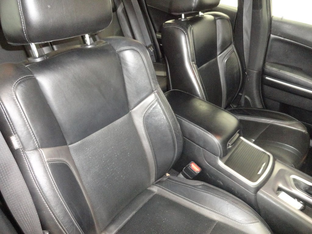 2021 Dodge Charger Image 24