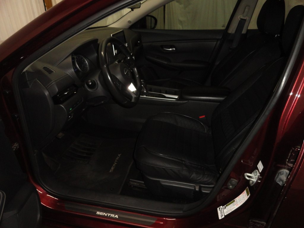 2022 Nissan Sentra Image 9