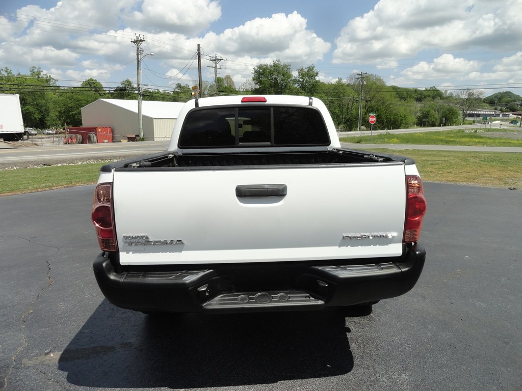 2015 Toyota Tacoma Image 7