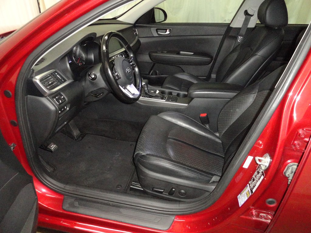 2020 Kia Optima Image 9