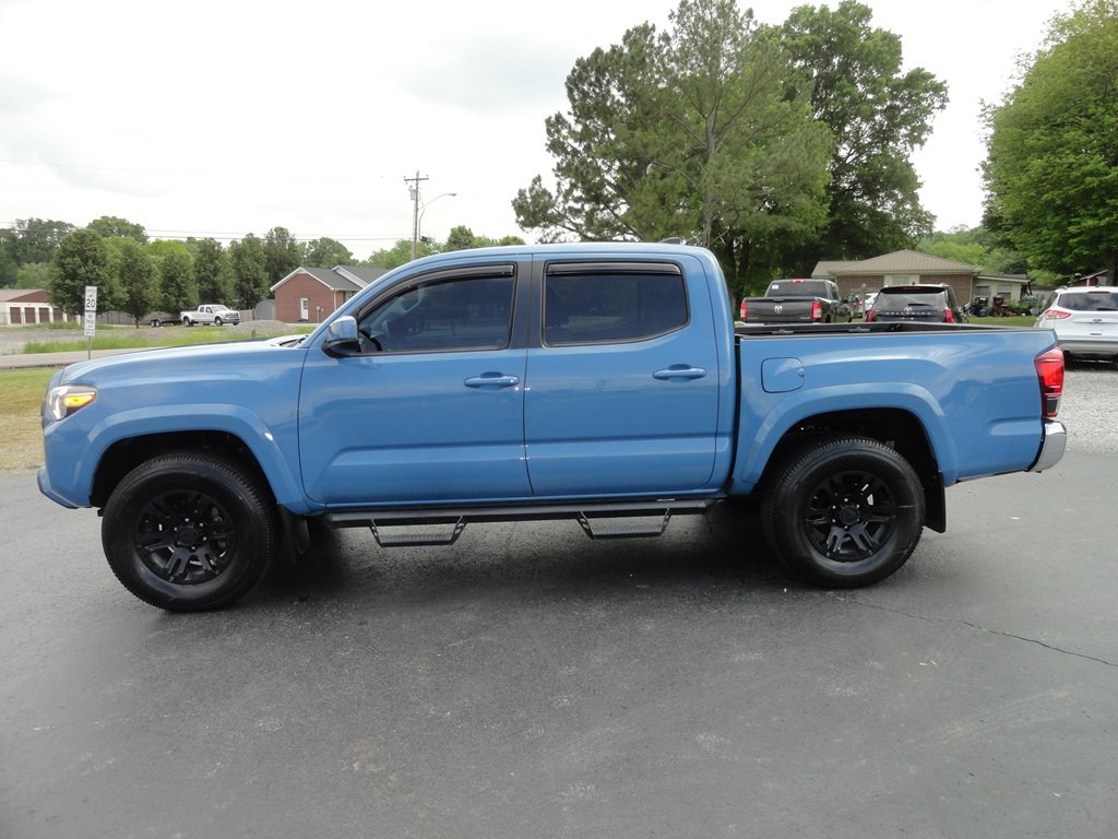 2019 Toyota Tacoma Image 3