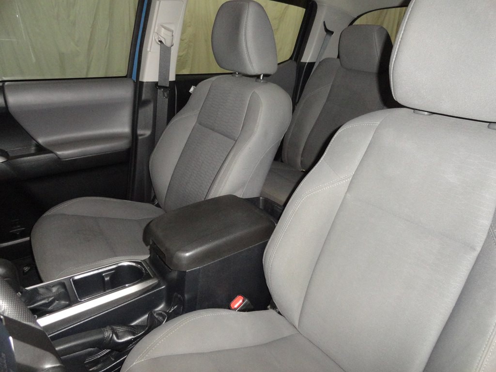 2019 Toyota Tacoma Image 33