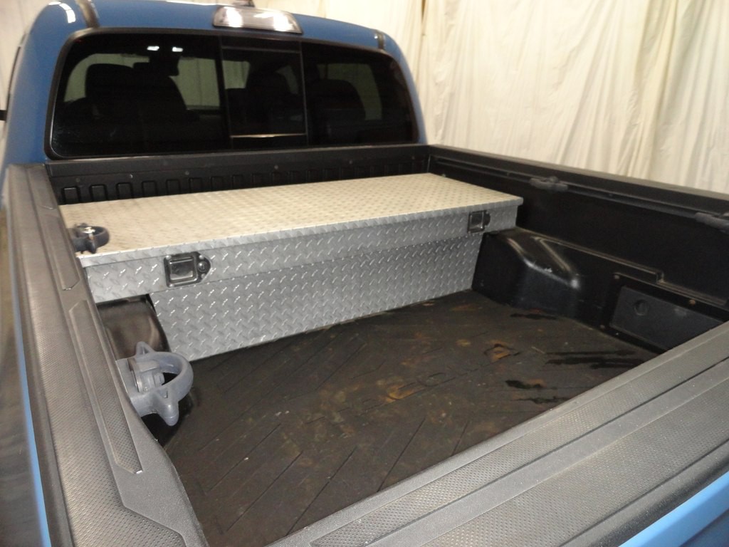 2019 Toyota Tacoma Image 37