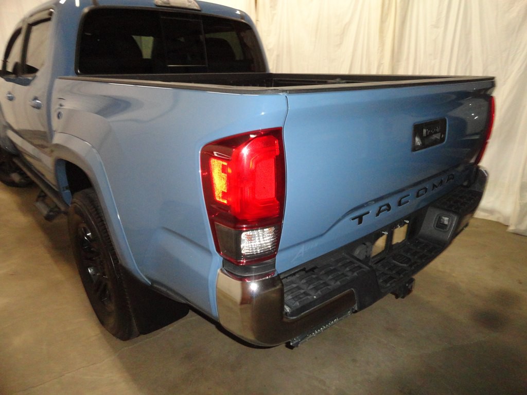 2019 Toyota Tacoma Image 47