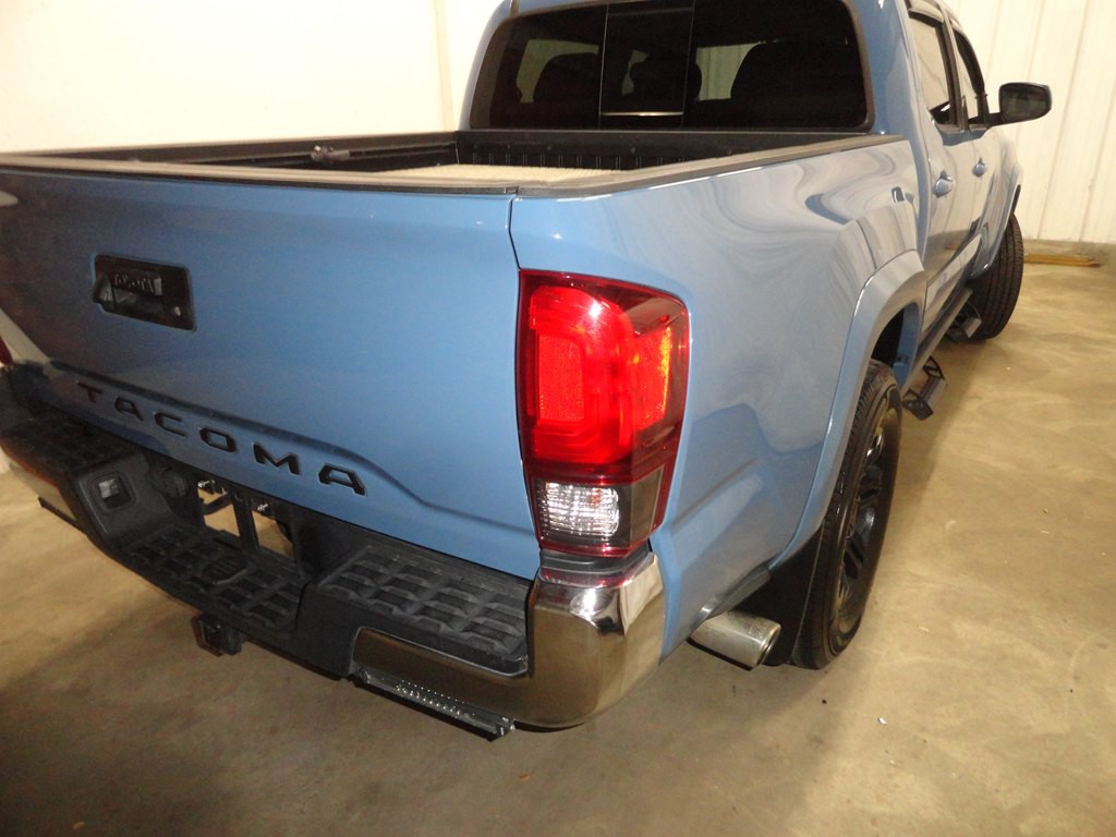 2019 Toyota Tacoma Image 48