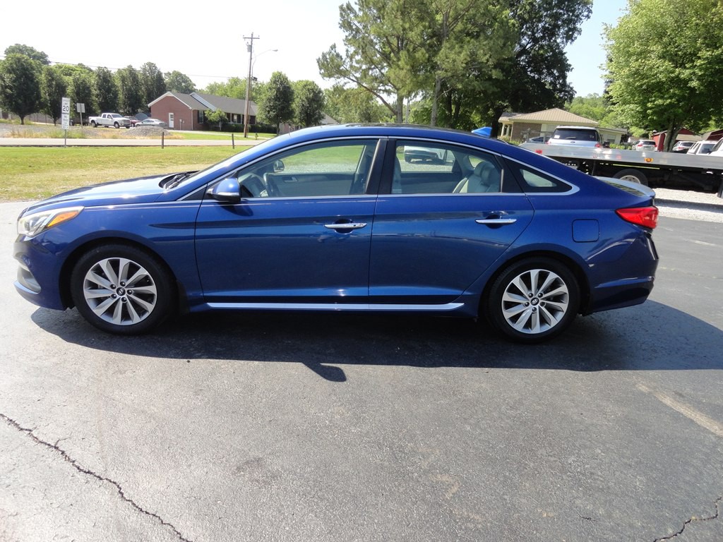 2016 Hyundai Sonata Image 3
