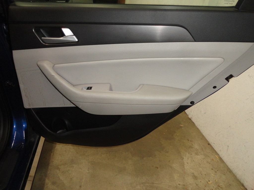 2016 Hyundai Sonata Image 17