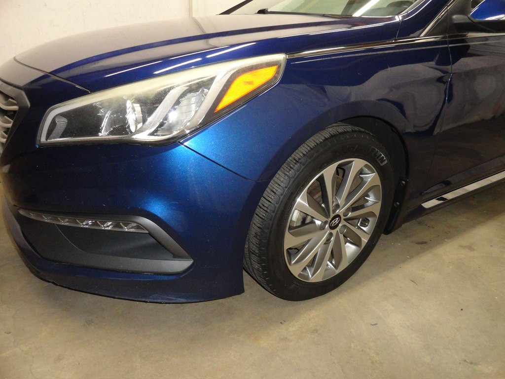 2016 Hyundai Sonata Image 19