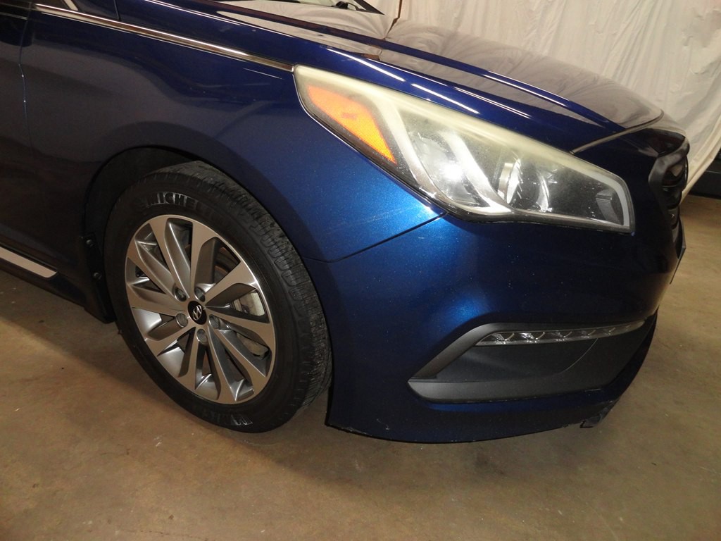2016 Hyundai Sonata Image 24